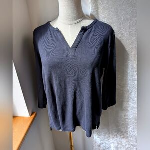 Orvis 100% Cotton Sleeved Shirt V-neck Medium